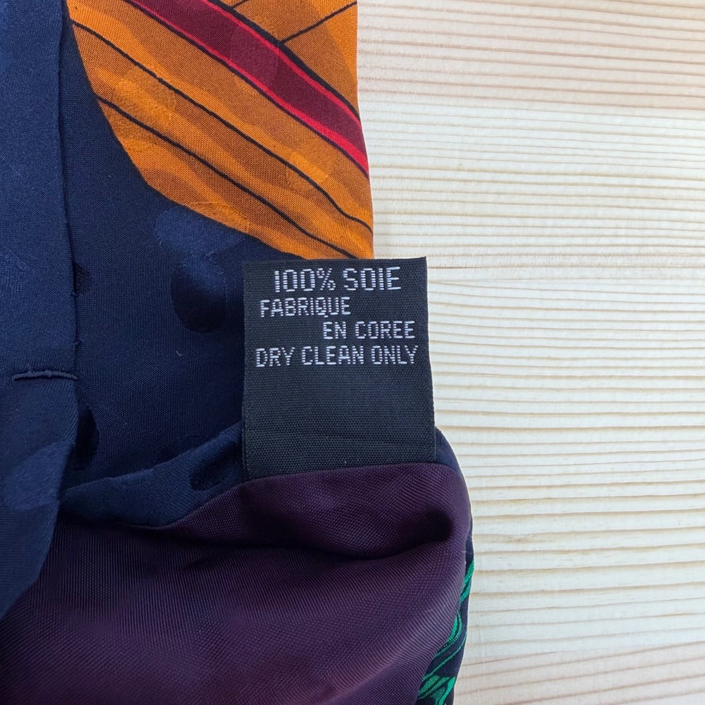 VTG 93 Looney Tunes Mania Silk Tie Fishing Bugs Bunny Daffy Duck Taz Warner Bros - Picture 5 of 7